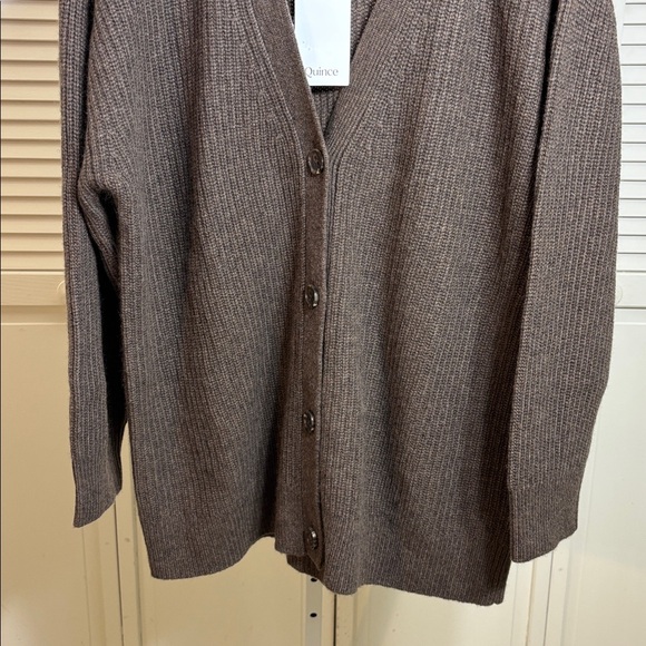 NWT Quince Mongolian Cashmere Fisherman Boxy Cardigan Sweater Small - Picture 8 of 16
